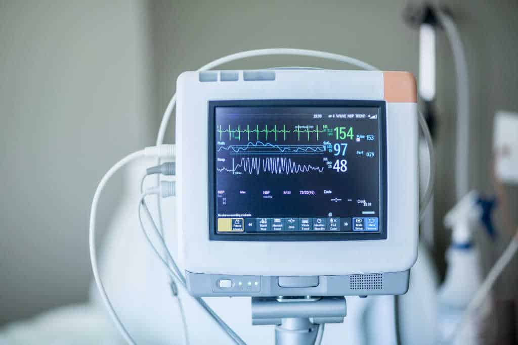 vitals monitoring machine vital signs monitor